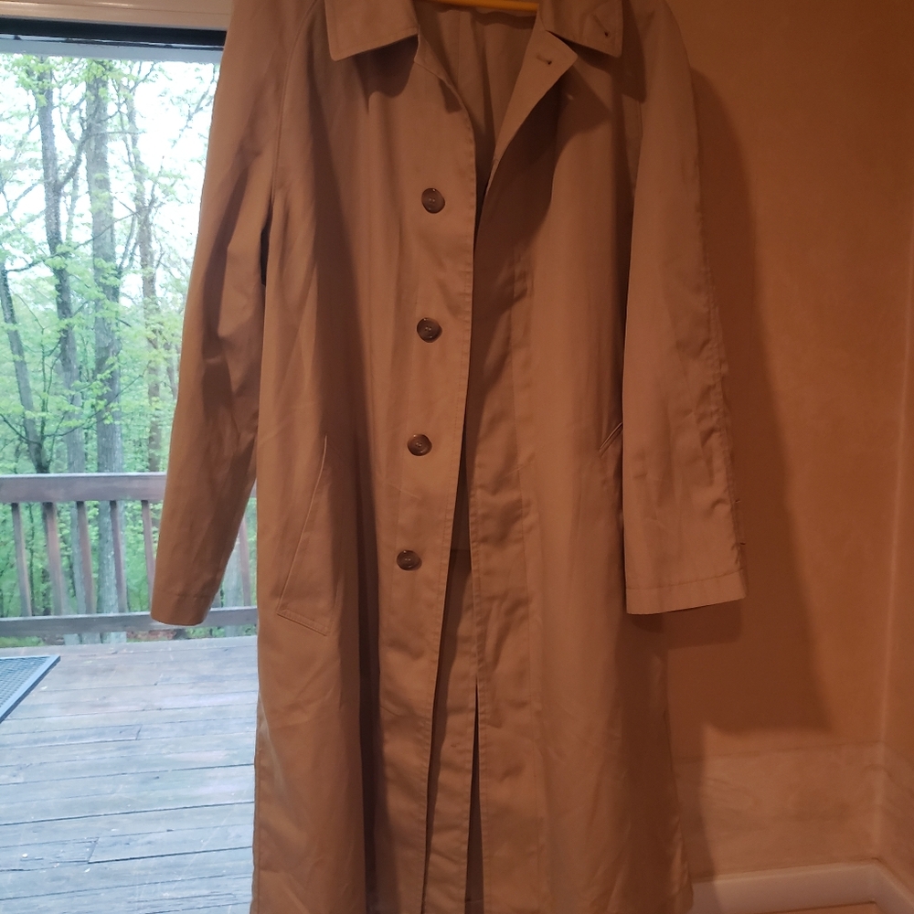 44 Long Mens Brooks Brothers Tan Trench Coat Classic Poly + Cotton Blend